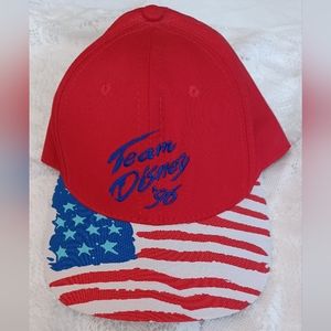 VINTAGE NWOT TEAM DISNEY '96 SNAPBACK CAP MADE IN USA GOOFY'S HAT CO.